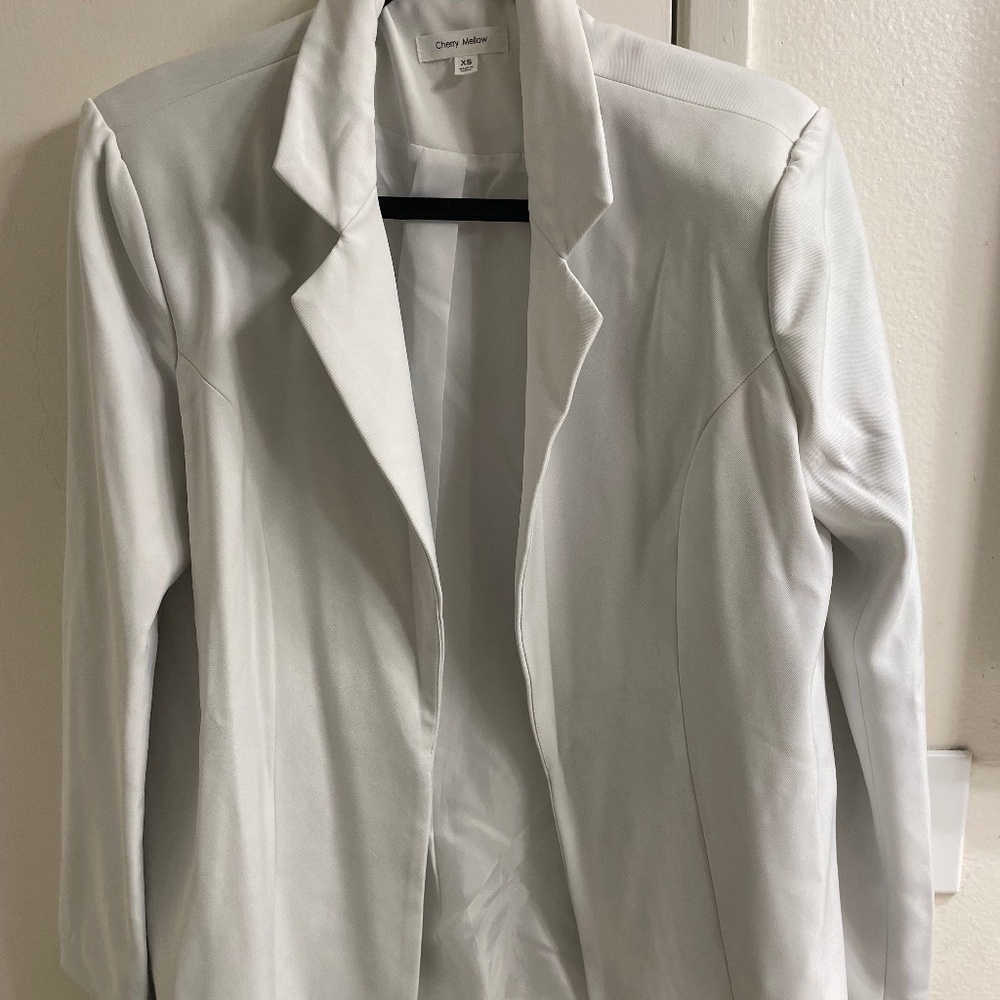 Oversized White Blazer (Some Discoloration)